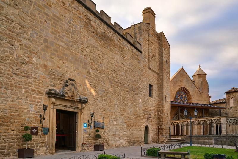 Parador de Olite Exterior foto